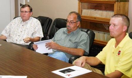 W. Scott Noble, Sammy Barclay, Duane Grimmitt of Ingram Barge 