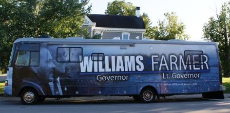Williams Farmer bus 
